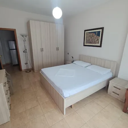 Family Apartment *